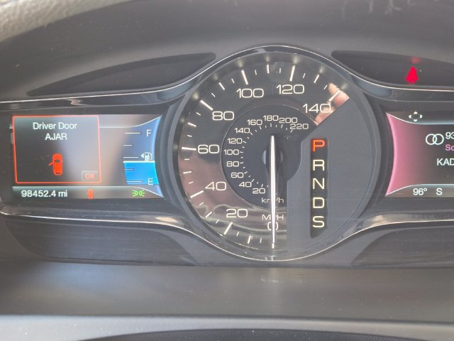 Used 2015 Lincoln MKX FWD image 19