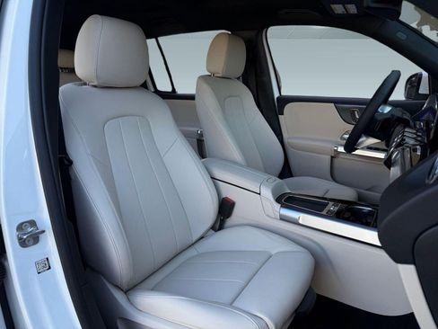 Certified 2026 Mercedes-Benz GLB 250 image 20