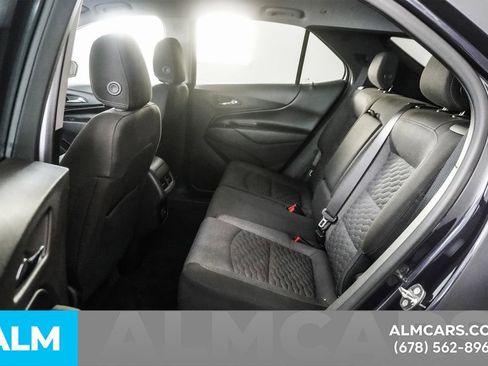 Used 2019 Chevrolet Equinox LT image 18