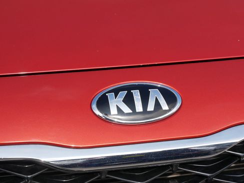Certified 2019 Kia Forte EX w/ EX Launch Edition image 8