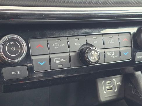 Used 2022 Jeep Compass Trailhawk image 29