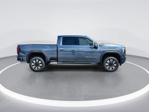 New 2026 GMC Sierra 2500 Denali w/ Denali Reserve Package AWD/4WD image 9