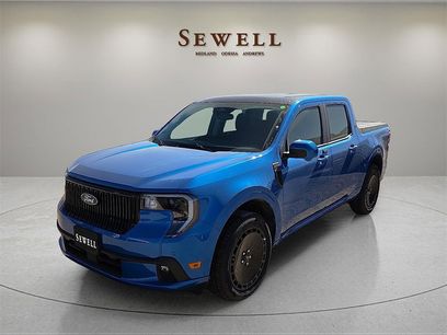 New 2025 Ford Maverick Lobo