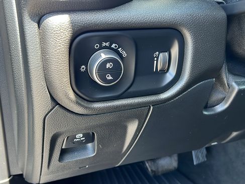 Used 2022 RAM 1500 Big Horn AWD/4WD image 26