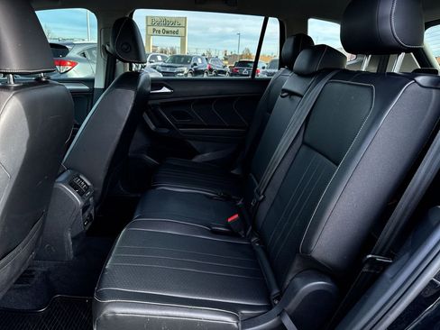 Used 2022 Volkswagen Tiguan SE image 21