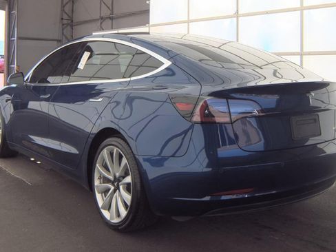 Used 2019 Tesla Model 3 Performance AWD/4WD image 3