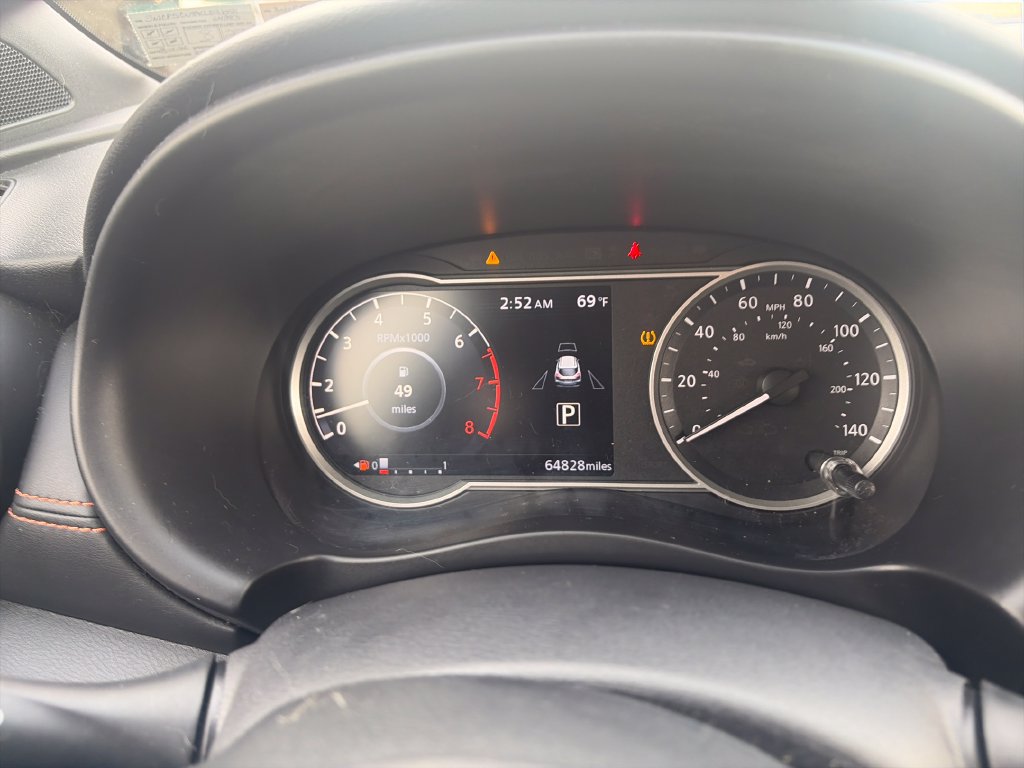 Used 2019 Nissan Kicks SR FWD image 16