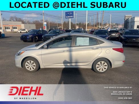 Used 2016 Hyundai Accent SE image 4