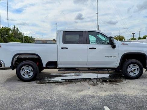 Used 2022 Chevrolet Silverado 2500 W/T w/ WT Convenience Package image 9
