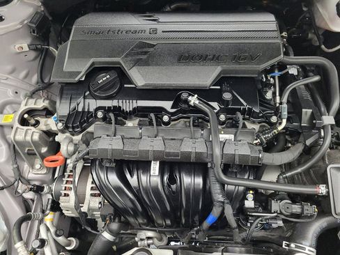 Used 2023 Hyundai Elantra SEL w/ Convenience Package FWD image 30