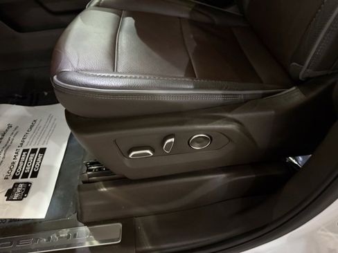 Used 2025 GMC Sierra 1500 Denali w/ Denali Reserve Package image 35