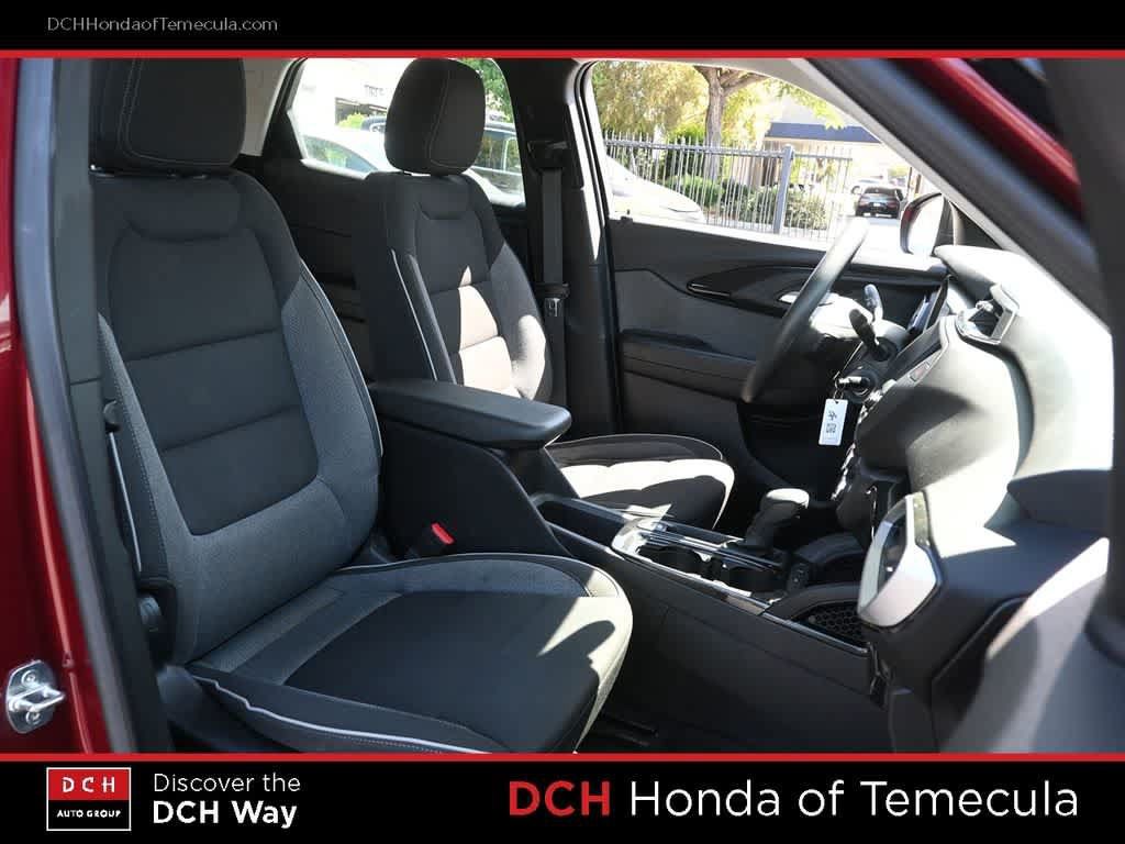 Used 2023 Chevrolet TrailBlazer LS FWD image 20