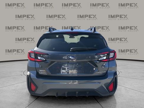 Used 2024 Subaru Crosstrek 2.0i Premium image 4