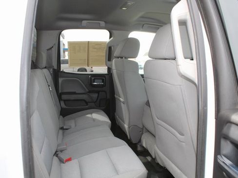 Used 2018 GMC Sierra 2500 4x4 Double Cab w/ Sierra Convenience Package image 16