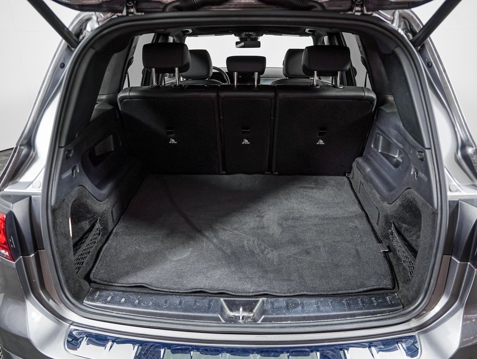 Certified 2023 Mercedes-Benz EQB 300 4MATIC w/ Exclusive Package image 11