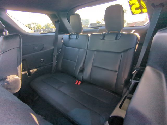 Used 2025 Ford Explorer ST-Line w/ Premium Package RWD image 16