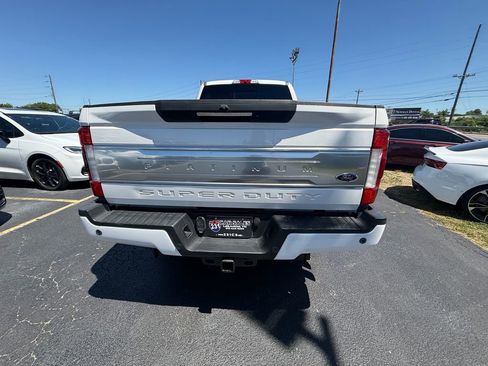 Used 2019 Ford F350 Platinum w/ Platinum Ultimate Package AWD/4WD image 4