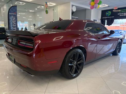 Used 2021 Dodge Challenger R/T w/ Plus Package image 12