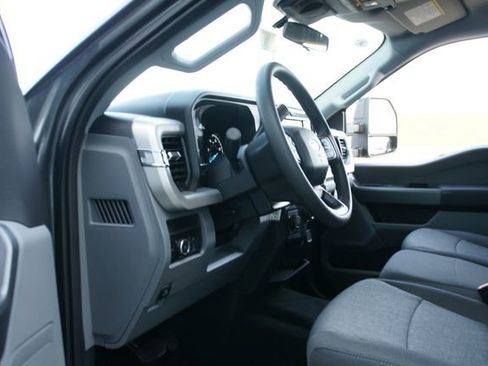 New 2026 Ford F250 XL w/ STX Appearance Package AWD/4WD image 17