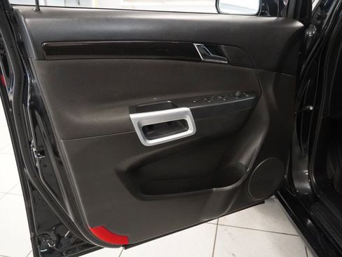 Used 2014 Chevrolet Captiva Sport LT FWD image 6