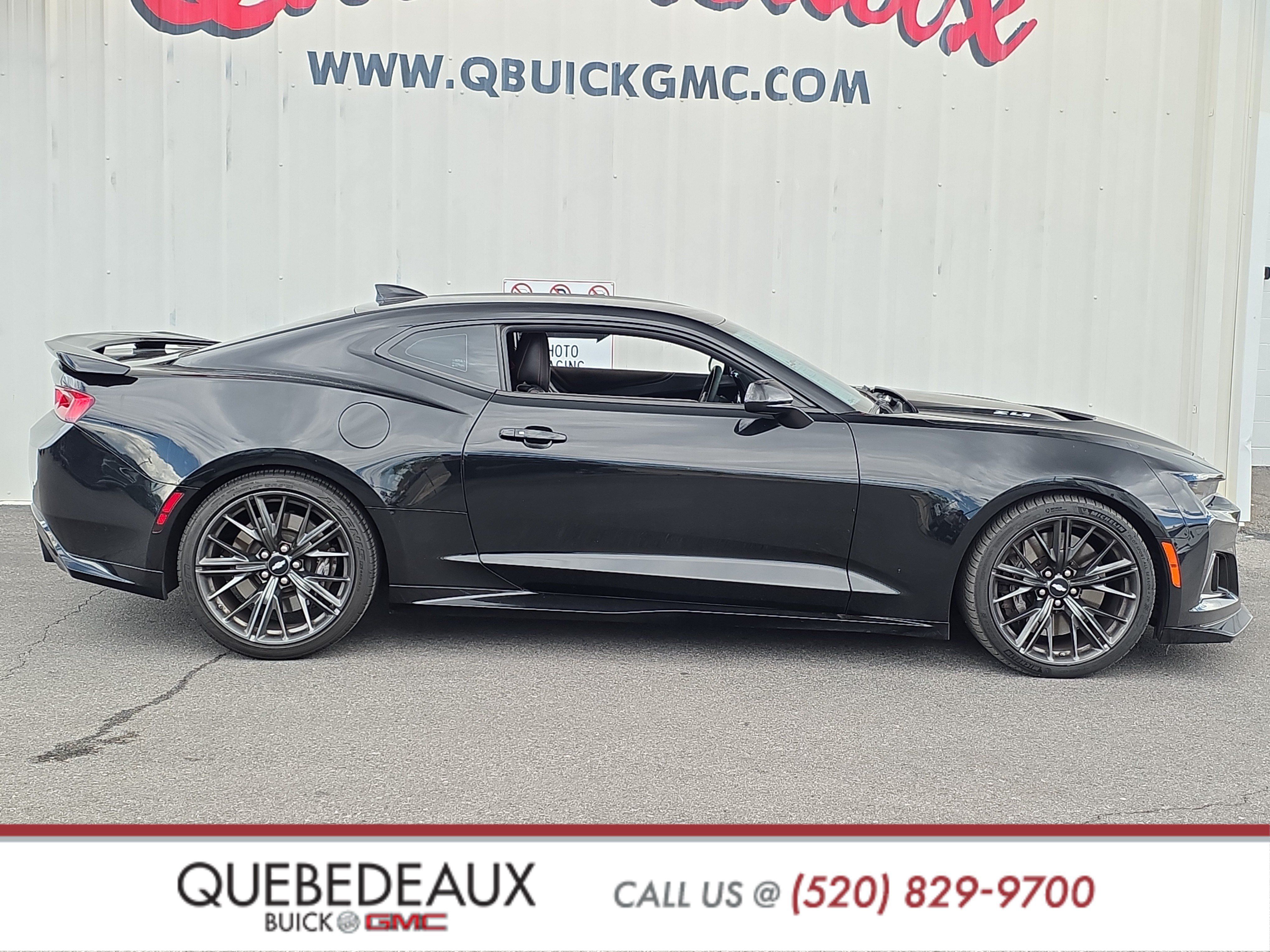 Used 2018 Chevrolet Camaro ZL1 RWD image 11