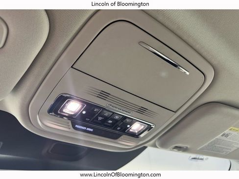 Used 2025 Lincoln Aviator AWD w/ Equipment Group 101A image 47