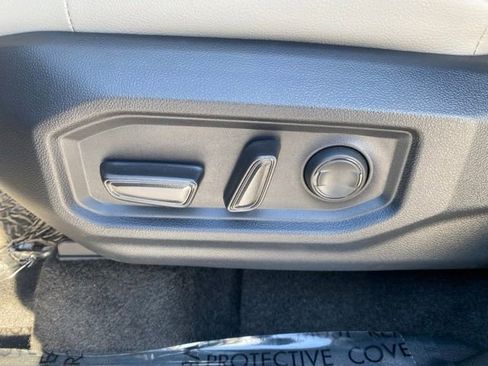 New 2026 Toyota Tundra SR5 AWD/4WD image 21