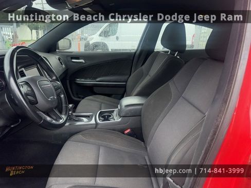 Used 2022 Dodge Charger SXT image 9