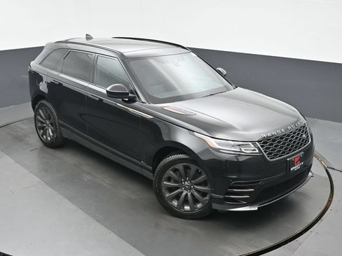 Used 2018 Land Rover Range Rover Velar R-Dynamic SE AWD/4WD image 32