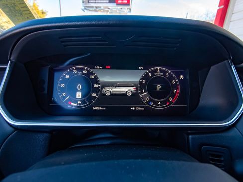 Used 2020 Land Rover Range Rover Sport HSE image 9