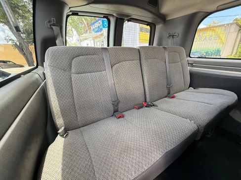 Used 2019 Chevrolet Express 2500 LT w/ LT Preferred Equipment Group RWD image 20