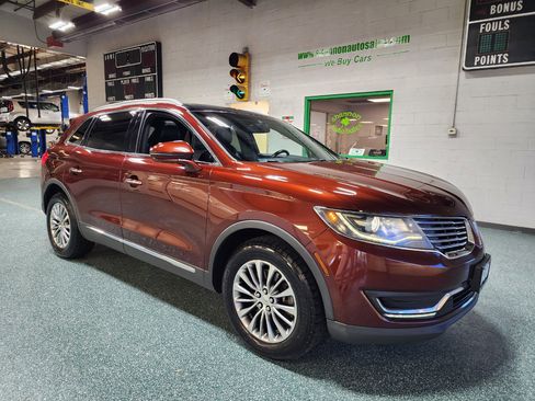 Used 2016 Lincoln MKX Select w/ Select Plus Package image 4