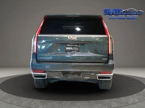 Used 2021 Cadillac Escalade Premium Luxury w/ Performance Package AWD/4WD image 10