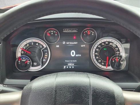 Used 2014 RAM 2500 Laramie AWD/4WD image 10