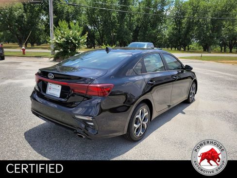 Used 2021 Kia Forte LXS FWD image 6