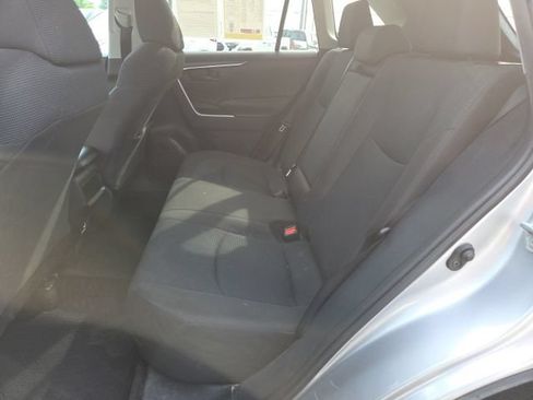 Used 2020 Toyota RAV4 LE w/ All Weather Liner Package AWD/4WD image 11
