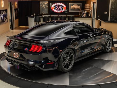 Used 2021 Ford Mustang GT Premium w/ GT Performance Package RWD image 13