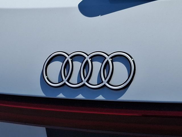 Used 2024 Audi Q8 e-tron Premium Plus w/ Premium Plus Package AWD/4WD image 40