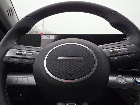 Certified 2025 Hyundai Kona SEL image 10