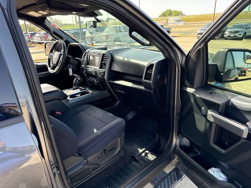 Used 2019 Ford F150 XLT w/ Equipment Group 302A Luxury AWD/4WD image 14