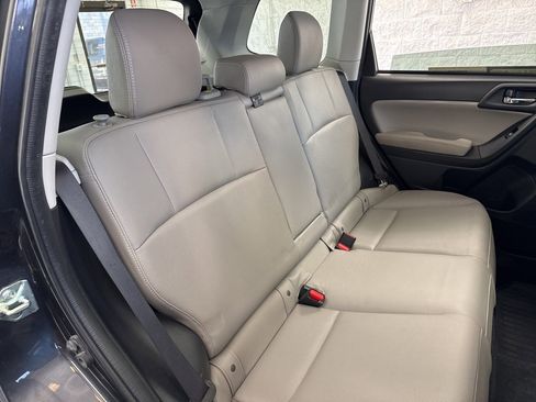 Used 2015 Subaru Forester 2.5i Limited w/ Popular Package #2 image 43