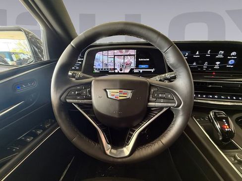 Used 2022 Cadillac Escalade Sport AWD/4WD image 13