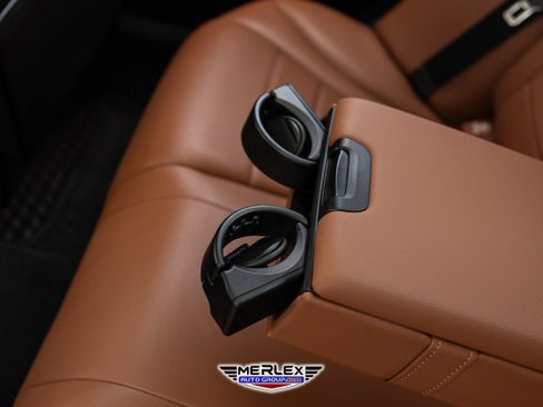 Used 2019 Mercedes-Benz C 300 Sedan image 22