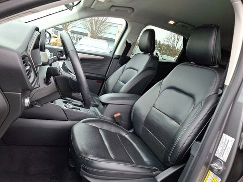 Used 2021 Ford Escape SEL w/ Technology Package image 23