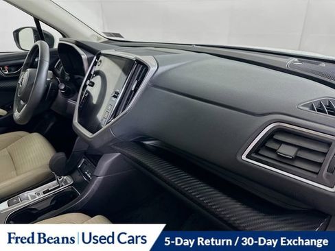 Used 2025 Subaru Ascent Premium image 31