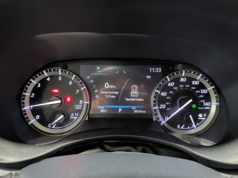 Used 2022 Toyota Highlander XLE image 8