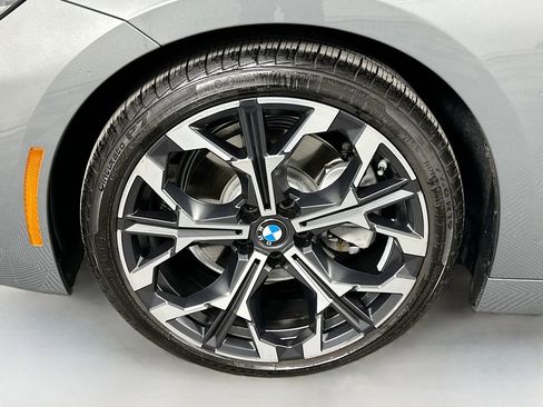 Used 2025 BMW 230i Coupe w/ Convenience Package image 31