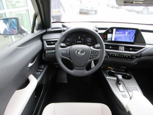 New 2026 Lexus UX 300h AWD image 30