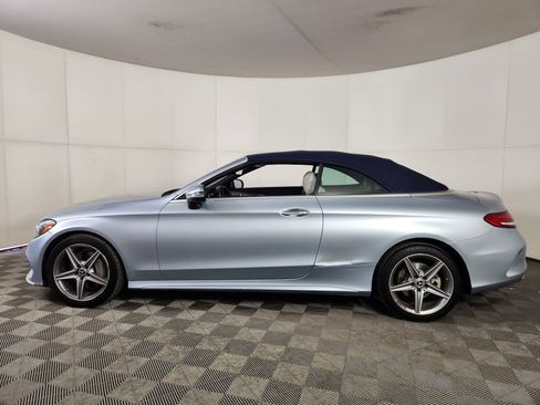 Used 2017 Mercedes-Benz C 300 4MATIC Cabriolet image 4