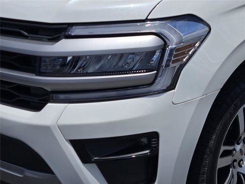 Used 2023 Ford Expedition XLT RWD image 10